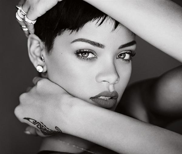 Rihanna & T.I. - Live Your Life (feat. Rihanna) скачать песню в mp3 ...